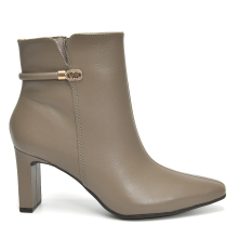 Bota em couro 356-002-01